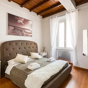  Apartamento The Hide Trastevere Italia